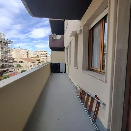 Affittasardegna-casa Tarragona Apartment
