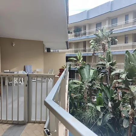 Affittasardegna-casa Tarragona Apartment