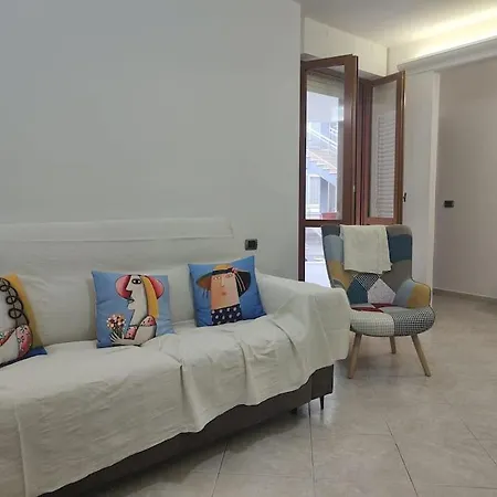 Affittasardegna-casa Tarragona Apartment